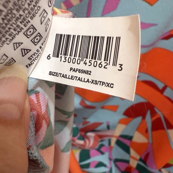 BCBGMaxAzria Colorful Striped Tropical 3/4 sleeve Shift Dress size XS Vacation - Picture 12 of 16